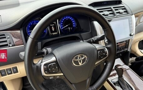Toyota Camry, 2015 год, 1 900 000 рублей, 26 фотография