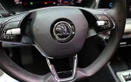 Skoda Octavia IV, 2022 год, 2 264 000 рублей, 14 фотография