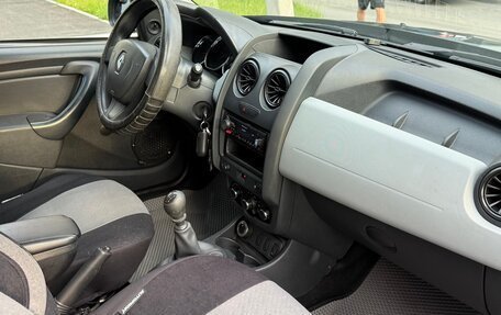Renault Duster I рестайлинг, 2017 год, 1 050 000 рублей, 21 фотография