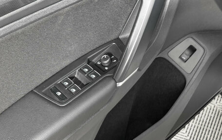 Volkswagen Tiguan II, 2017 год, 2 590 000 рублей, 10 фотография