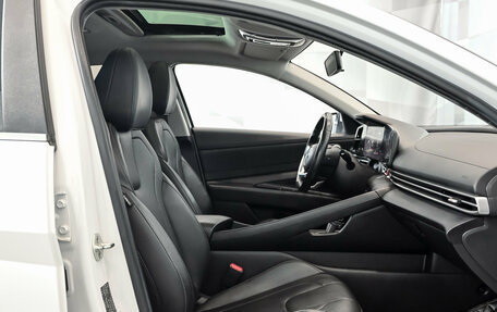 Hyundai Elantra, 2021 год, 2 150 000 рублей, 12 фотография