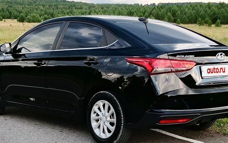 Hyundai Solaris II рестайлинг, 2021 год, 1 890 000 рублей, 14 фотография
