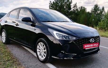 Hyundai Solaris II рестайлинг, 2021 год, 1 890 000 рублей, 16 фотография