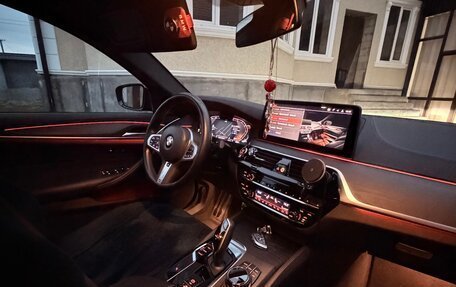 BMW 5 серия, 2021 год, 6 850 000 рублей, 6 фотография