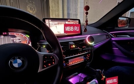 BMW 5 серия, 2021 год, 6 850 000 рублей, 2 фотография