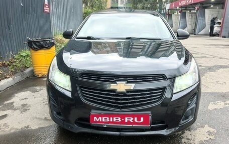 Chevrolet Cruze II, 2013 год, 800 000 рублей, 1 фотография