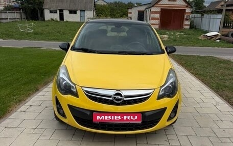 Opel Corsa D, 2013 год, 700 000 рублей, 1 фотография