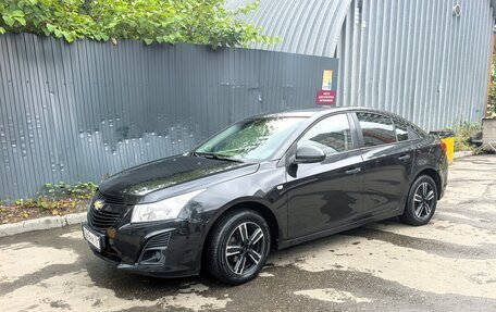 Chevrolet Cruze II, 2013 год, 800 000 рублей, 2 фотография