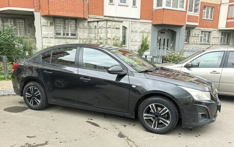 Chevrolet Cruze II, 2013 год, 800 000 рублей, 3 фотография