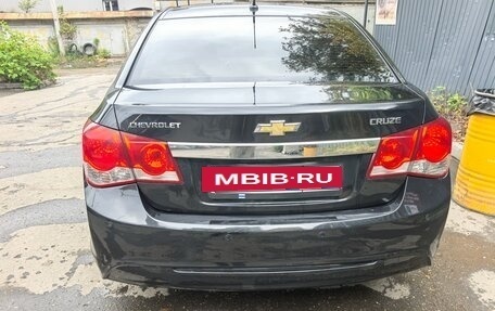 Chevrolet Cruze II, 2013 год, 800 000 рублей, 4 фотография