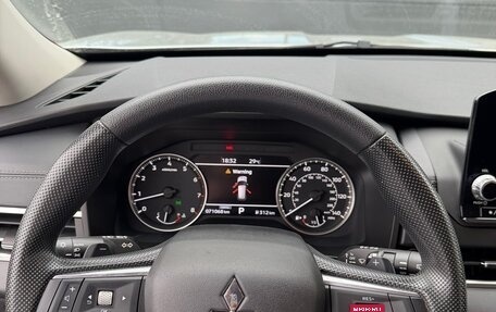 Mitsubishi Outlander, 2021 год, 3 300 000 рублей, 11 фотография