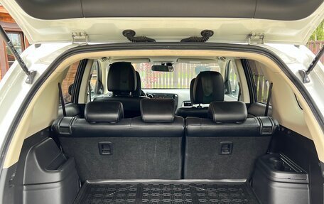 Mitsubishi Outlander III рестайлинг 3, 2014 год, 1 650 000 рублей, 15 фотография