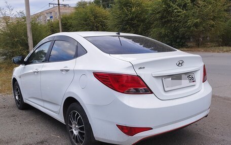Hyundai Solaris II рестайлинг, 2016 год, 1 090 000 рублей, 4 фотография