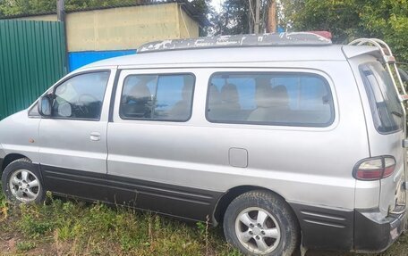 Hyundai Starex I рестайлинг, 2006 год, 600 000 рублей, 3 фотография