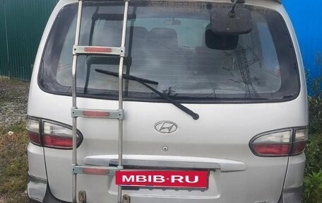 Hyundai Starex I рестайлинг, 2006 год, 600 000 рублей, 4 фотография