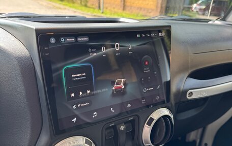 Jeep Wrangler, 2015 год, 2 650 000 рублей, 11 фотография
