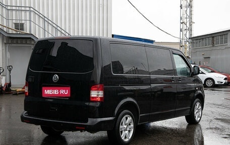 Volkswagen Caravelle T5, 2008 год, 1 499 000 рублей, 6 фотография