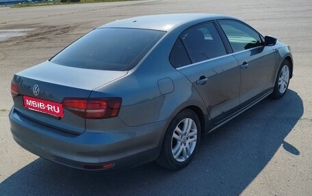Volkswagen Jetta VI, 2016 год, 1 000 000 рублей, 6 фотография