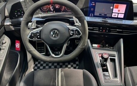 Volkswagen Golf VIII, 2023 год, 2 220 000 рублей, 6 фотография