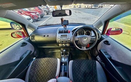 Honda Fit III, 2002 год, 365 000 рублей, 9 фотография