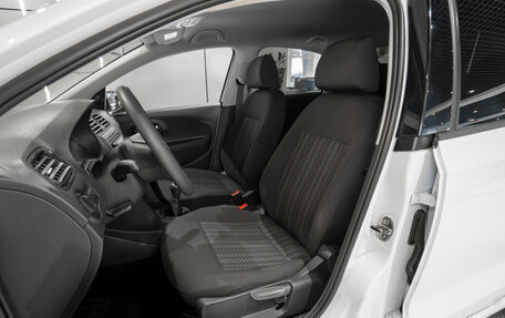Volkswagen Polo VI (EU Market), 2017 год, 1 140 000 рублей, 9 фотография