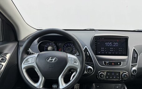 Hyundai ix35 I рестайлинг, 2011 год, 990 000 рублей, 11 фотография