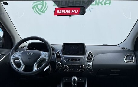 Hyundai ix35 I рестайлинг, 2011 год, 990 000 рублей, 15 фотография