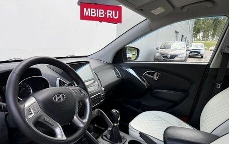 Hyundai ix35 I рестайлинг, 2011 год, 990 000 рублей, 9 фотография