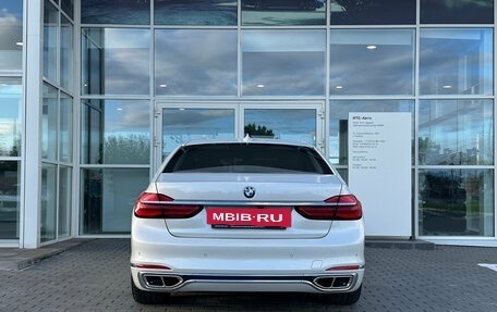 BMW 7 серия, 2016 год, 3 494 000 рублей, 4 фотография