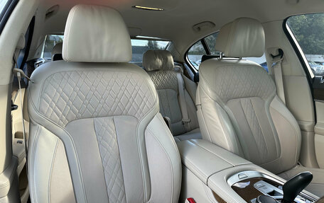 BMW 7 серия, 2016 год, 3 494 000 рублей, 31 фотография