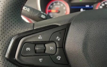 Chevrolet TrailBlazer, 2022 год, 2 190 000 рублей, 10 фотография
