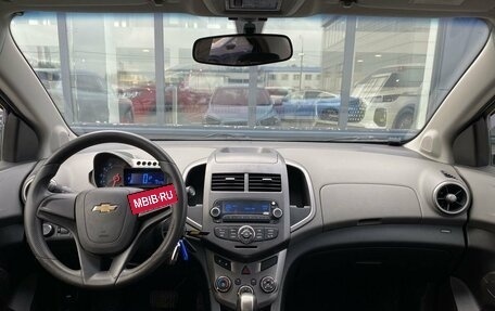 Chevrolet Aveo III, 2012 год, 749 000 рублей, 10 фотография