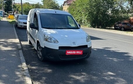Peugeot Partner II рестайлинг 2, 2014 год, 580 000 рублей, 1 фотография