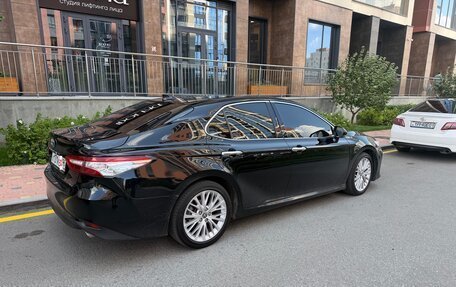 Toyota Camry, 2020 год, 3 250 000 рублей, 6 фотография