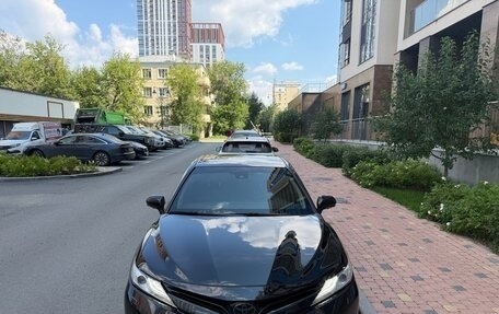 Toyota Camry, 2020 год, 3 250 000 рублей, 5 фотография