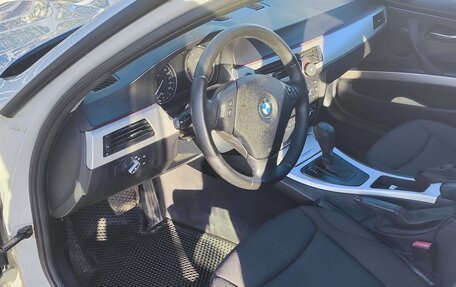 BMW 3 серия, 2011 год, 1 090 000 рублей, 6 фотография