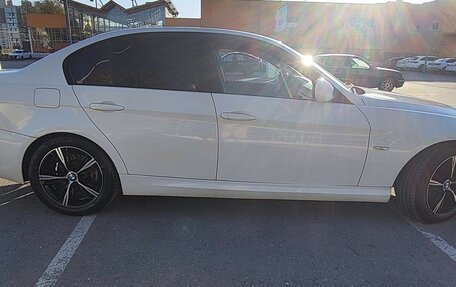 BMW 3 серия, 2011 год, 1 090 000 рублей, 7 фотография