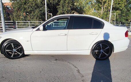 BMW 3 серия, 2011 год, 1 090 000 рублей, 8 фотография