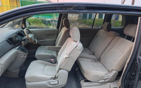 Toyota ISis I, 2009 год, 850 000 рублей, 4 фотография