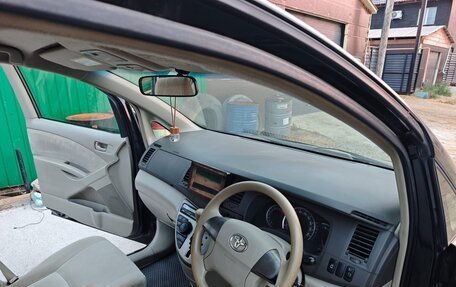 Toyota ISis I, 2009 год, 850 000 рублей, 7 фотография