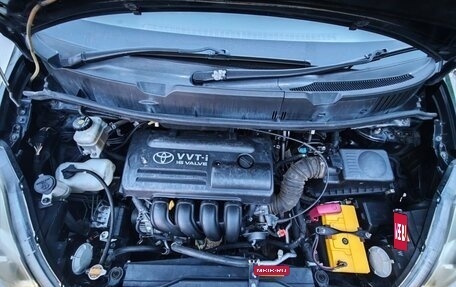 Toyota ISis I, 2009 год, 850 000 рублей, 9 фотография