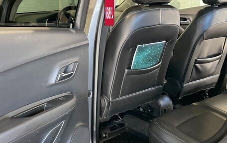 Chevrolet Tracker III, 2014 год, 1 400 000 рублей, 9 фотография