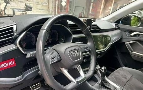 Audi Q3, 2022 год, 2 490 000 рублей, 8 фотография