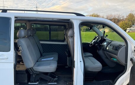 Volkswagen Transporter T5 рестайлинг, 2005 год, 850 000 рублей, 13 фотография