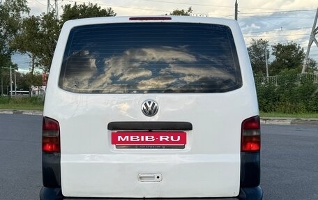 Volkswagen Transporter T5 рестайлинг, 2005 год, 850 000 рублей, 6 фотография