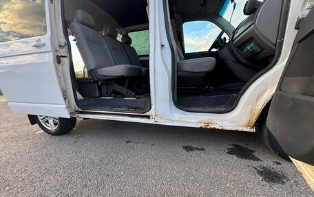 Volkswagen Transporter T5 рестайлинг, 2005 год, 850 000 рублей, 19 фотография