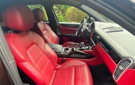 Porsche Cayenne III, 2018 год, 6 100 000 рублей, 8 фотография