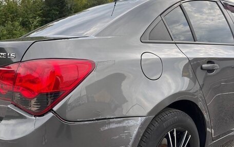Chevrolet Cruze II, 2011 год, 650 000 рублей, 6 фотография