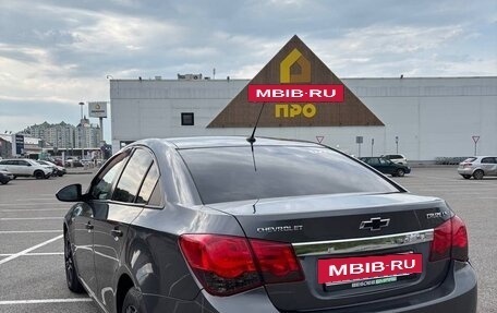Chevrolet Cruze II, 2011 год, 650 000 рублей, 4 фотография