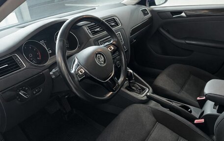 Volkswagen Jetta VI, 2015 год, 1 079 000 рублей, 6 фотография